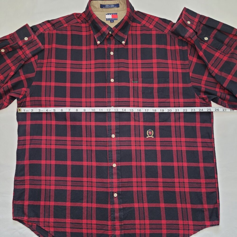 Tommy Hilfiger Plaid Shirt Embroidered Lion Crest Red Black Large Preppy Vintage - Picture 6 of 11